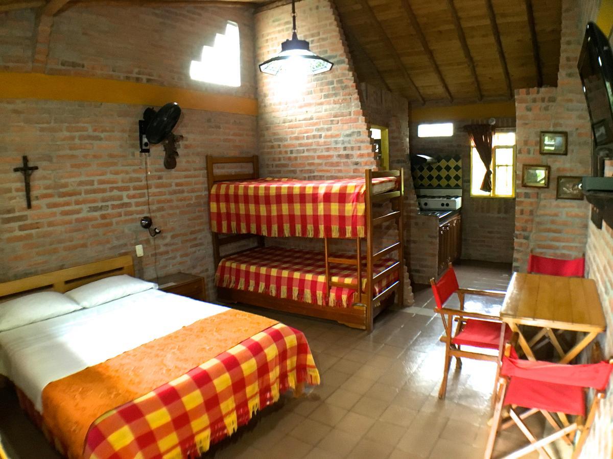 Cabanas La Carolina - Mesa De Los Santos Buitenkant foto