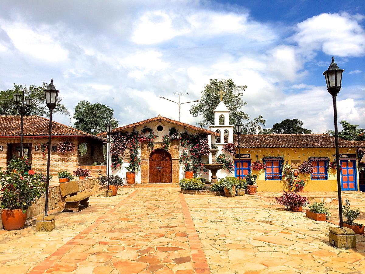 Cabanas La Carolina - Mesa De Los Santos Buitenkant foto